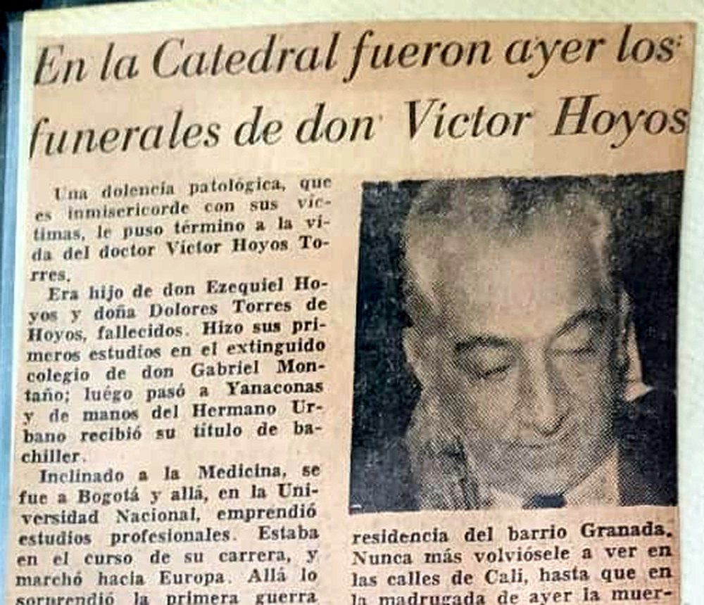 Recorte de prensa: «En la Catedral fueron ayer los funerales de don Víctor Hoyos»