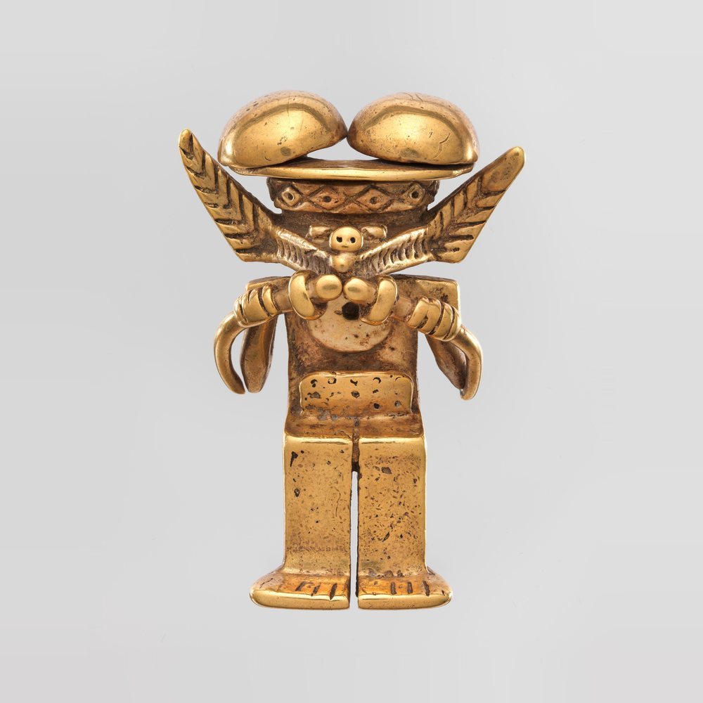 Colgante de figura con cabeza de animal, cultura Calima, período Yotoco, siglos I-VII d. C., oro.